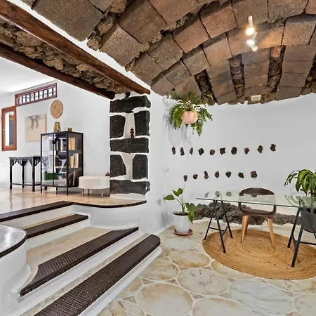 Daire Kore Aljibe Tías